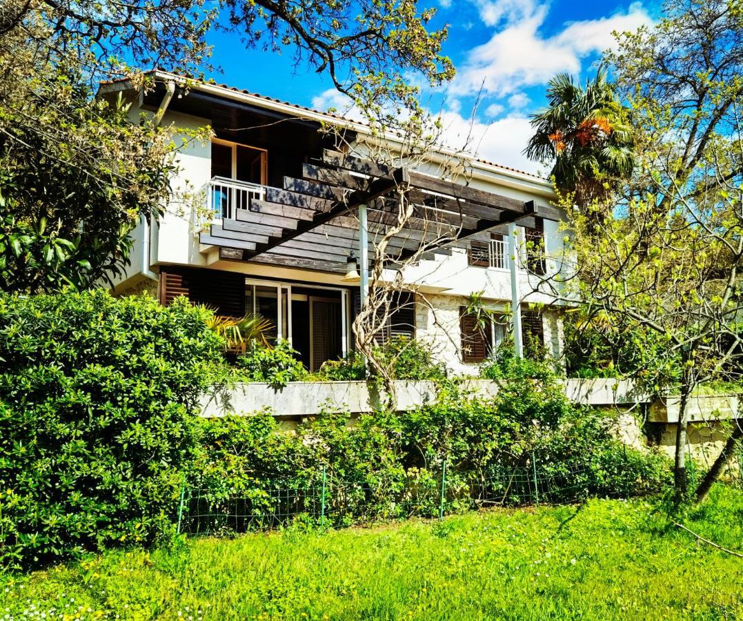 Villa Nada 5 Star, Something Really Special, Full Service Included