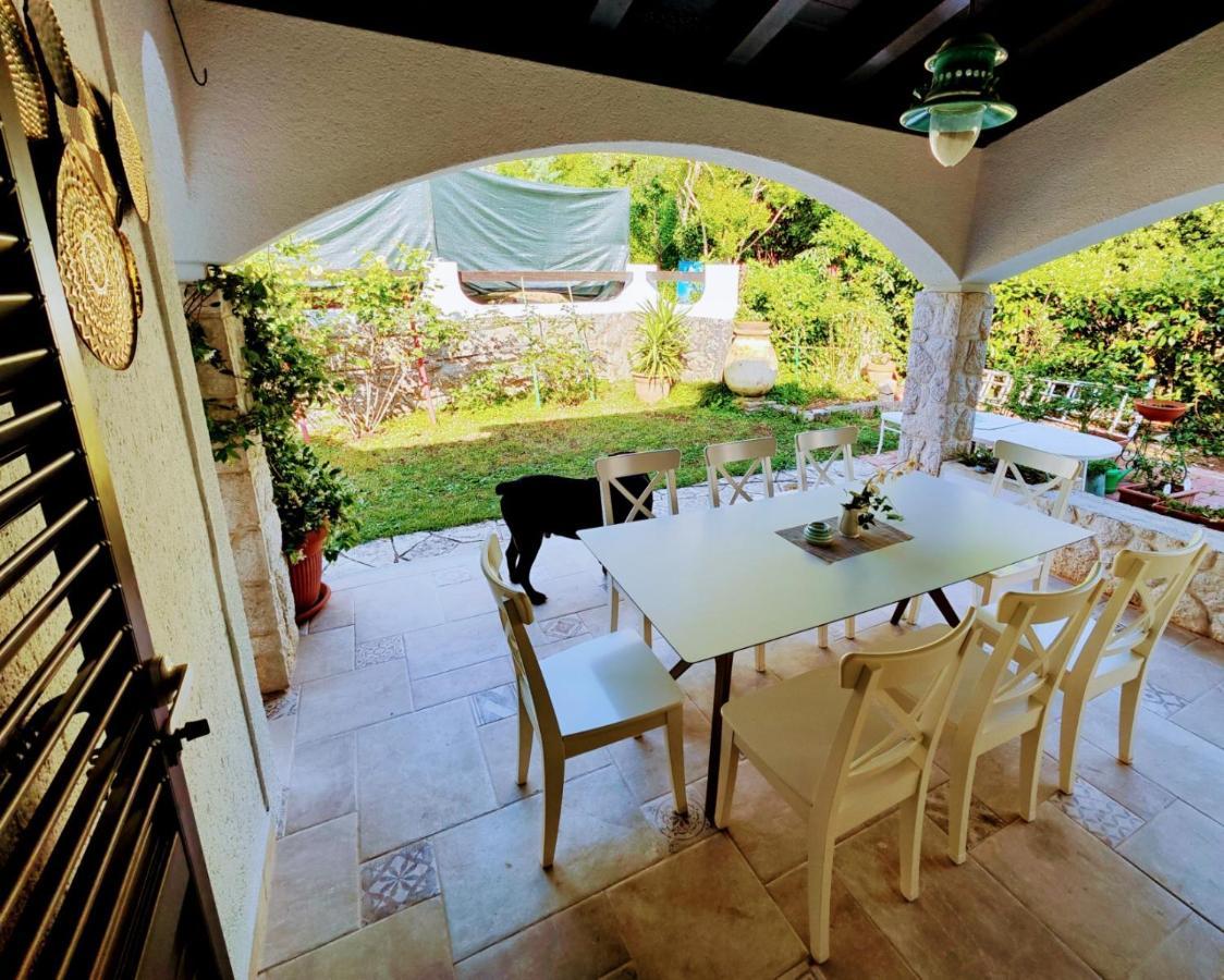 Villa Nada 5 Star, Something Really Special, Full Service Included Omišalj