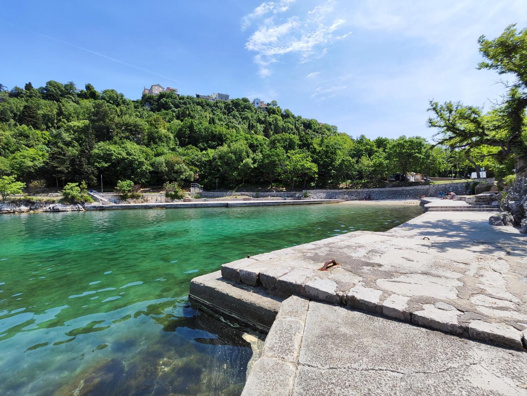 Villa Nada: Beachside Oasis With Sauna And Hot Tubs *